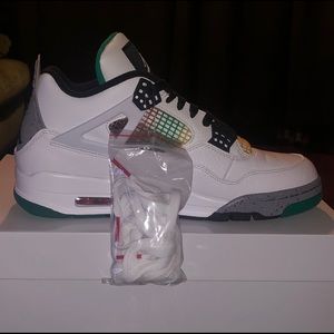 Jordan 4 Retro Lucid Green Rasta